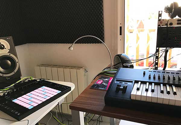 Ableton: Push2 y un 2º Sintetizador Hardware
